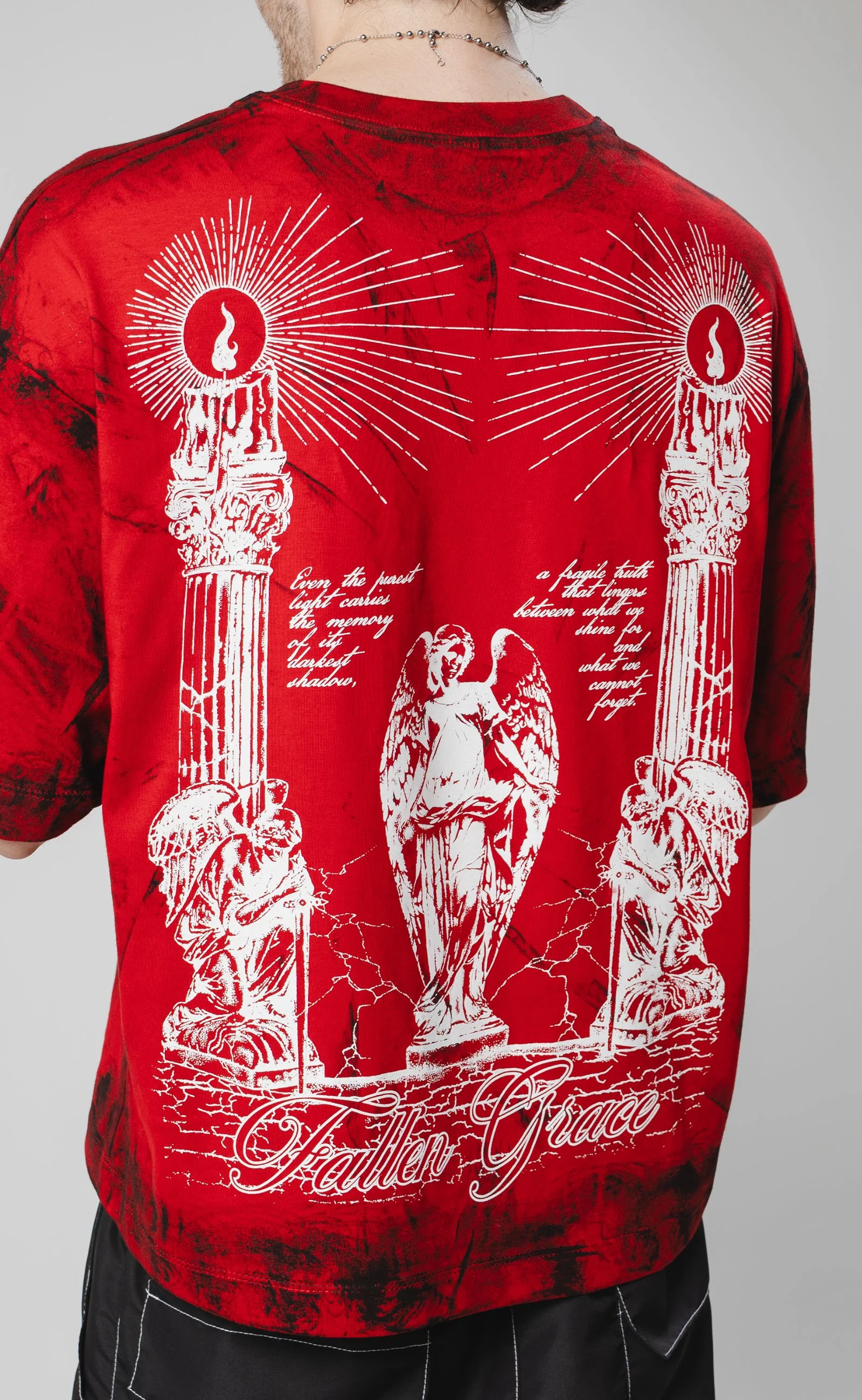 Camiseta Distressed Fallen Grace - Image 4