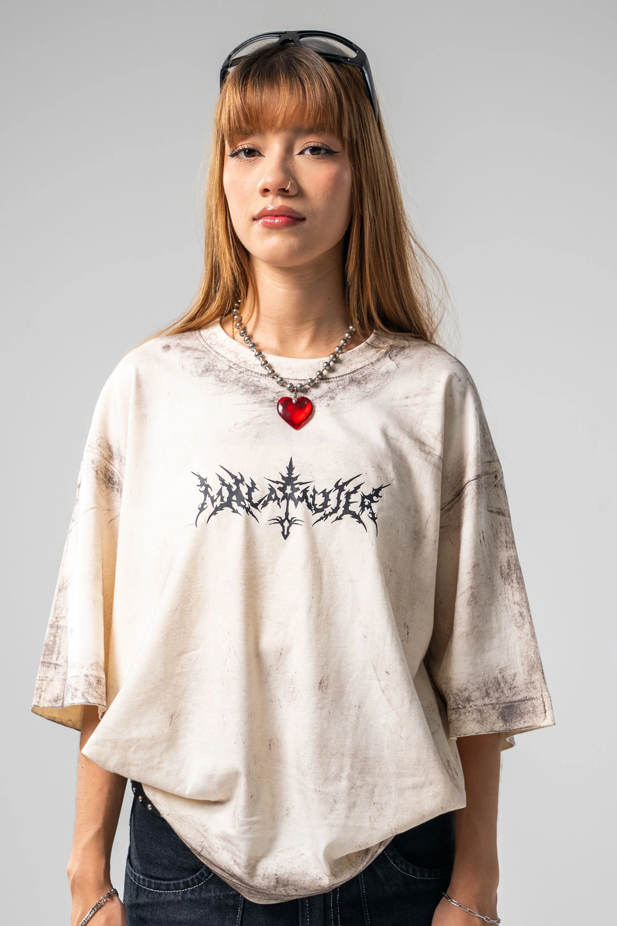 Camiseta Distressed Hadas Góticas - Image 4
