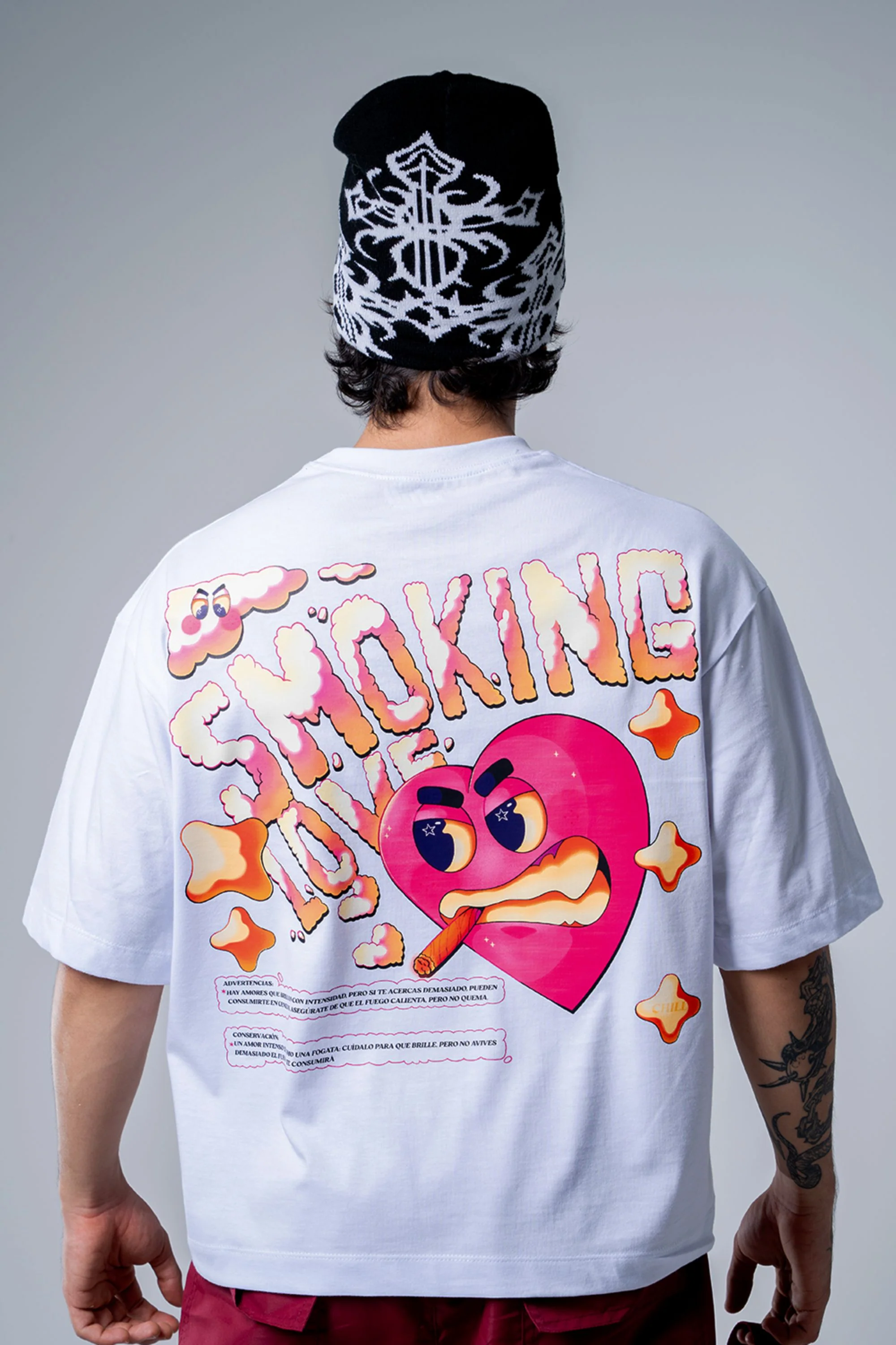Camiseta Smoking Love