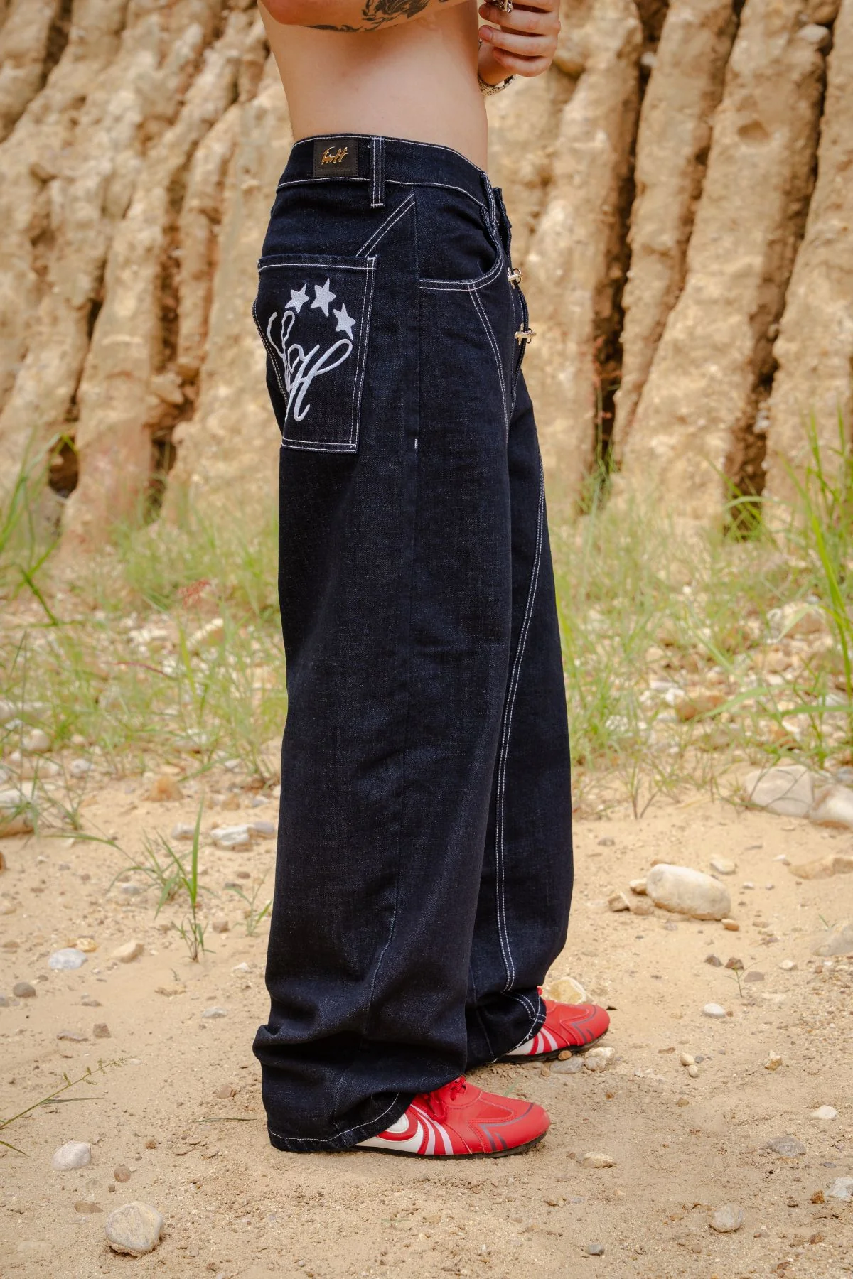 LOCKED JEAN - Image 5
